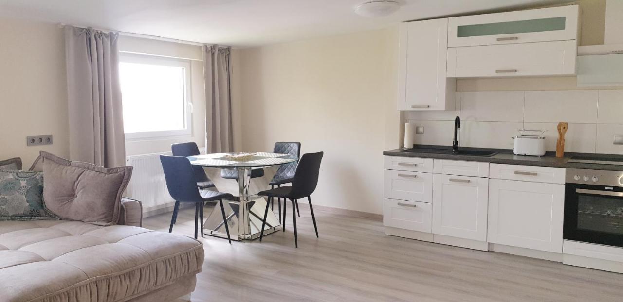 Apartment Moderne Zweizimmerwohnung *