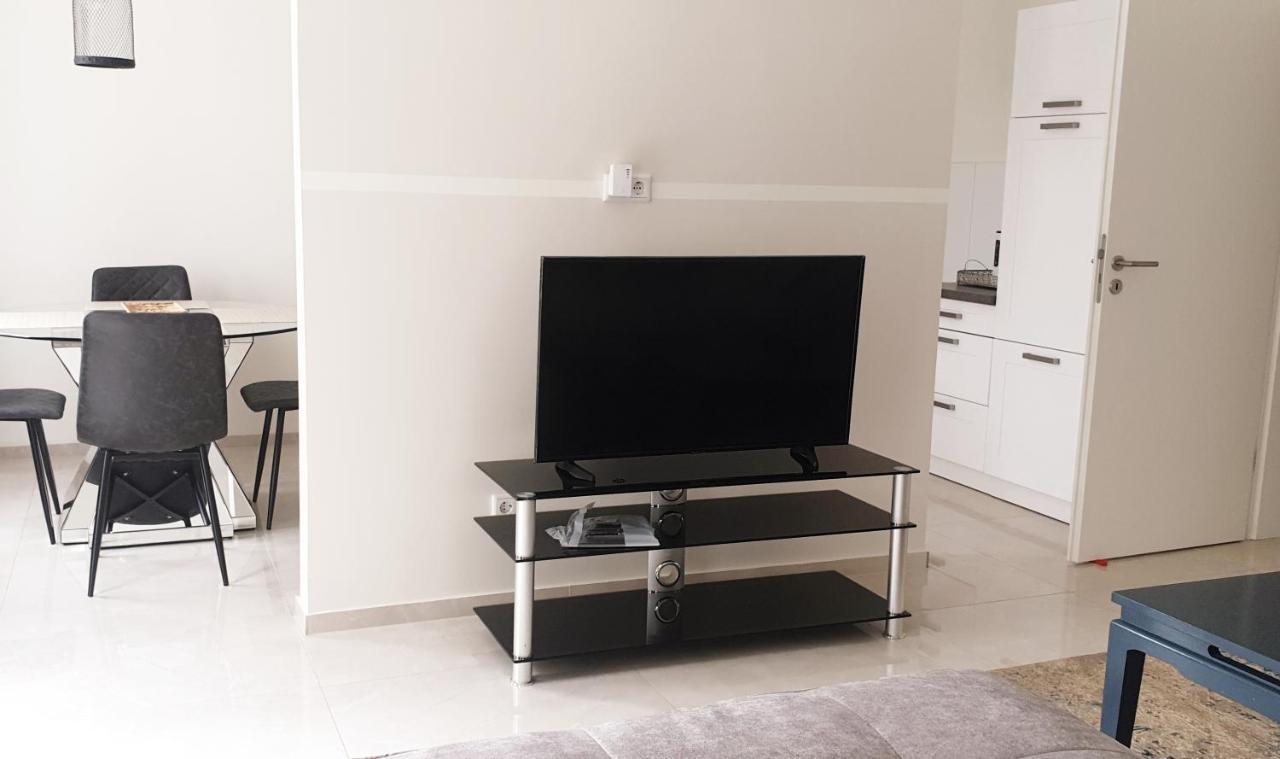 Apartment Moderne Zweizimmerwohnung *
